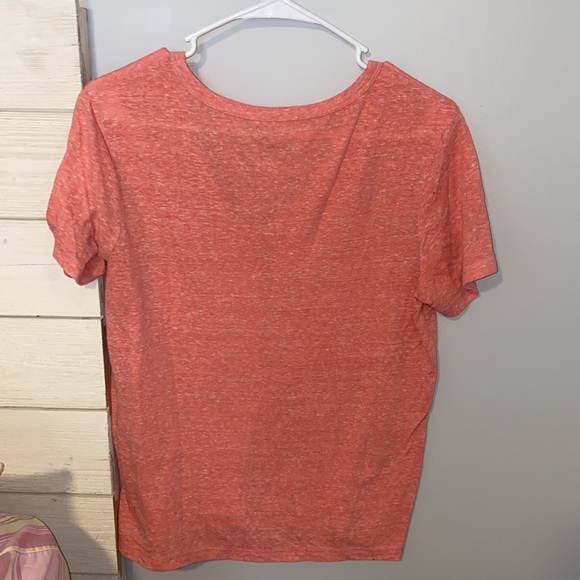 tshirt - Picture 2 of 3